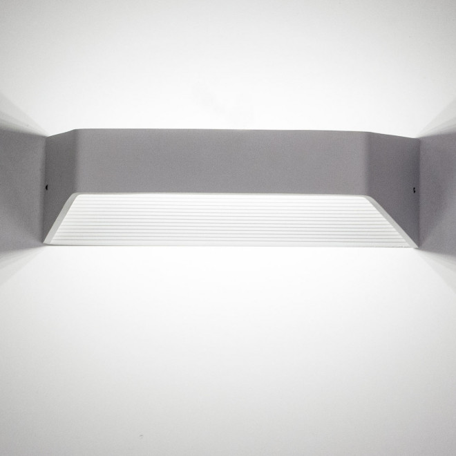 Настенный светодиодный светильник Citilux Декарт CL704320 Настенный светодиодный светильник Citilux Декарт CL704320